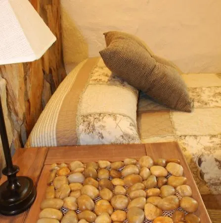 Mirador De Fuentes Фуэнтес-де-Леон