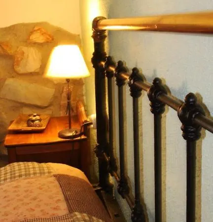 Mirador De Fuentes Фуэнтес-де-Леон