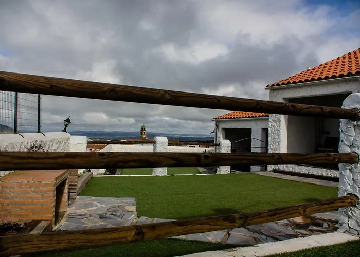 Mirador De Fuentes * Fuentes De Leon